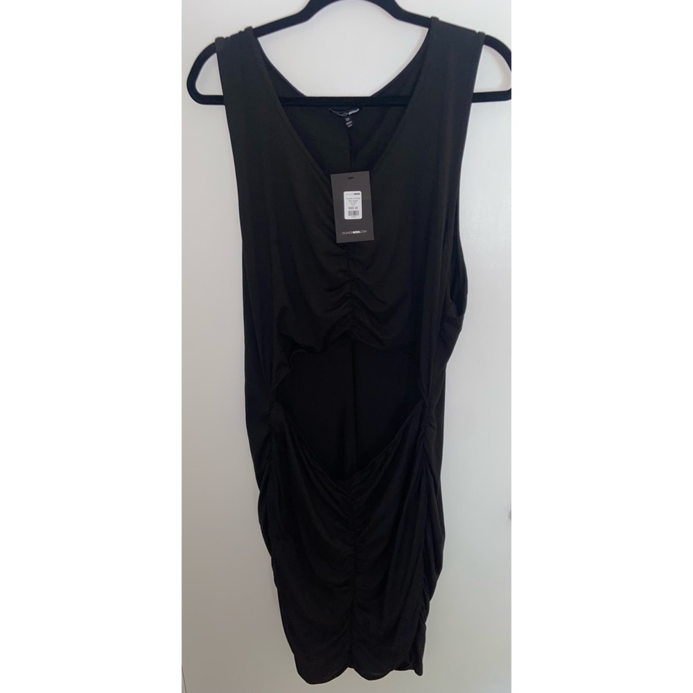 Black dress with waist cut out - Picture 2 of 3